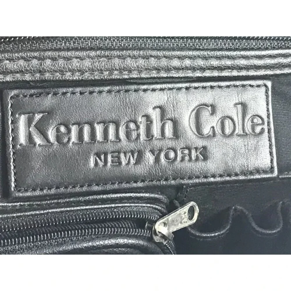 Kenneth Cole Unisex Black Leather‎ Inner Pockets Detachable Straps Messenger Bag